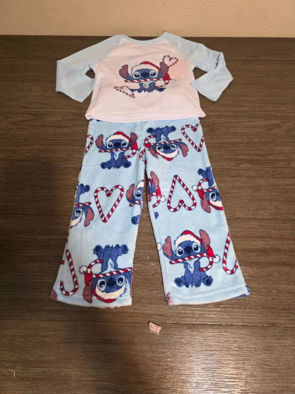 Disney Stitch Christmas Pajama Set NWT 4T Candy Cane 2 Piece Holiday